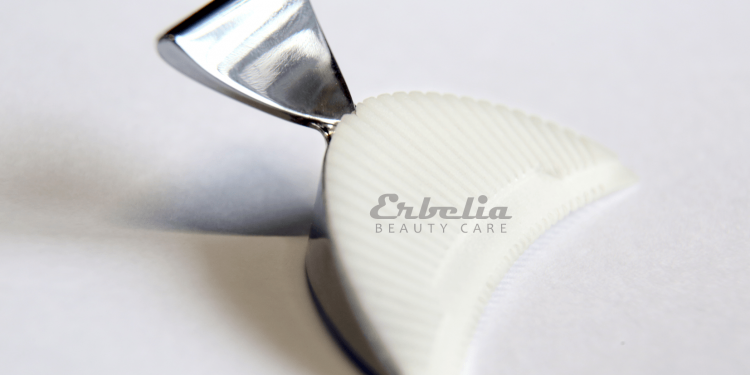The Erbelia Lash Tool